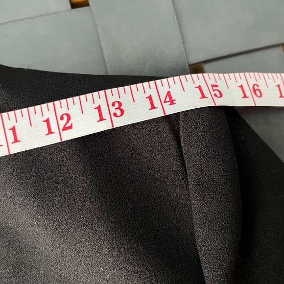 Zara (M) black, spring/fall blazer, one button, with pockets, EUC, black. - Picture 13 of 16